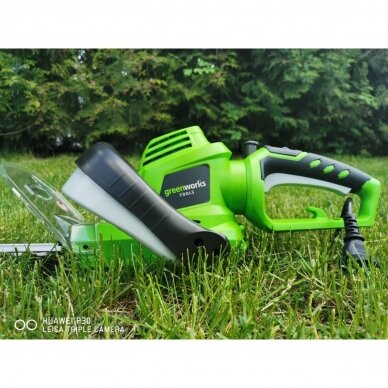 Elektrinės gyvatvorių genėjimo Žirklės GreenWorks 3